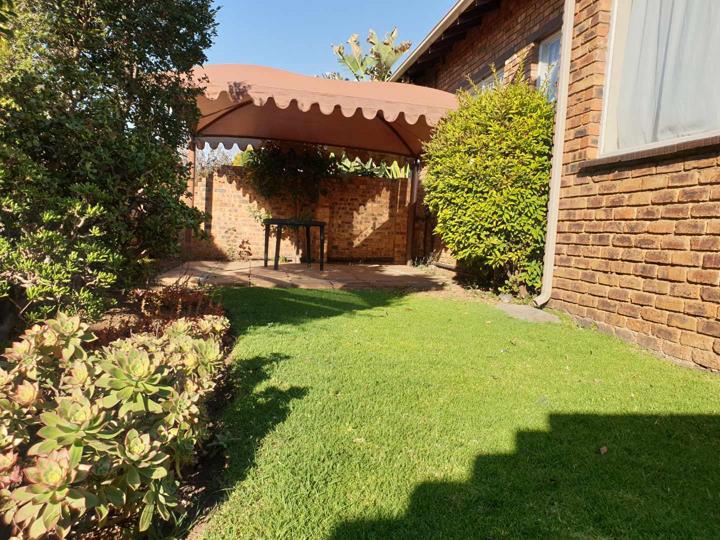 Listing number: P24-117511968, Image number: 2