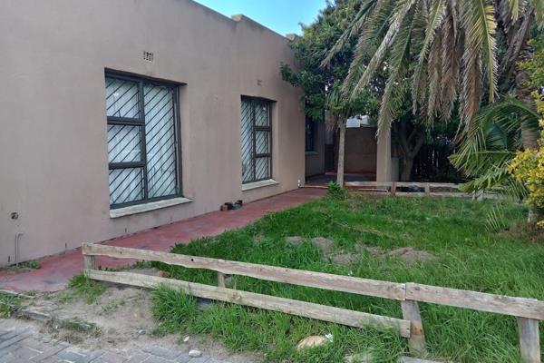 This property presents an excellent opportunity for those looking to renovate, modernise and add their own personal touch. With plenty ...