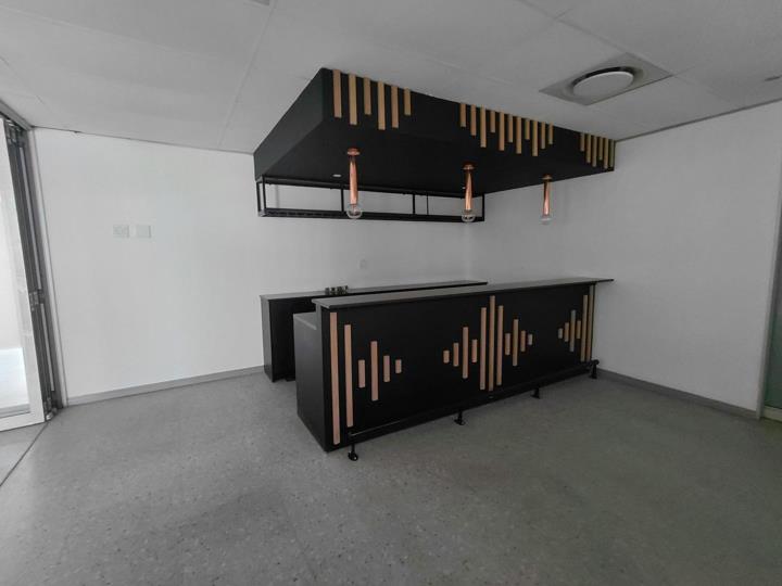 Listing number: P24-117514630, Image number: 2, Reception