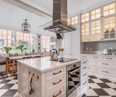 Apartment / Flat for sale in Riviera