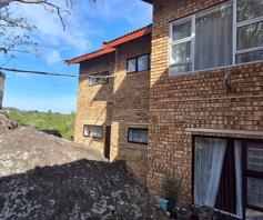 House for sale in Beacon Rocks
