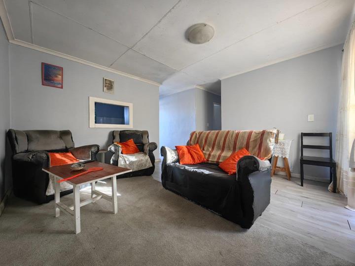 Listing number: P24-117523370, Image number: 3