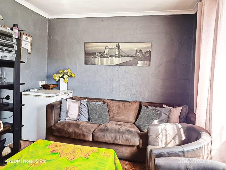 Listing number: P24-117523829, Image number: 2