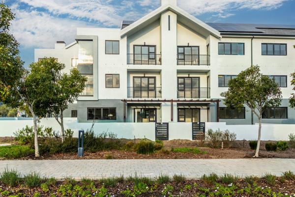 2-Bedroom First-Floor Apartment to Rent at Park Lane, Sitari Country Estate

Set on ...