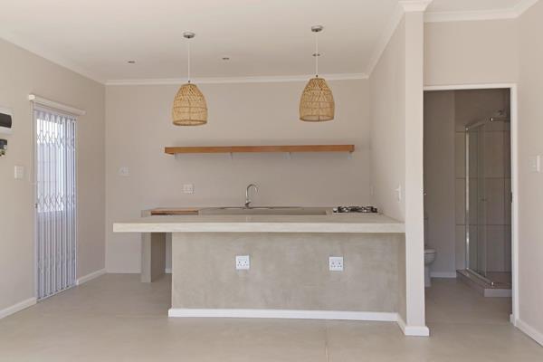 This studio has been created with a lot of thought and the fittings and features are ...