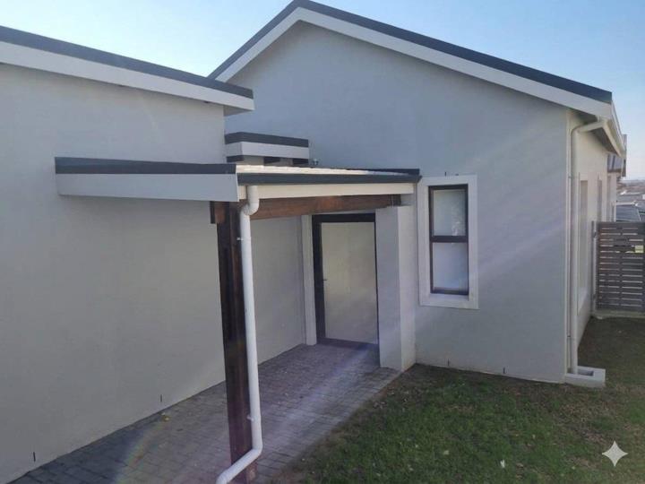 Listing number: P24-117524176, Image number: 2