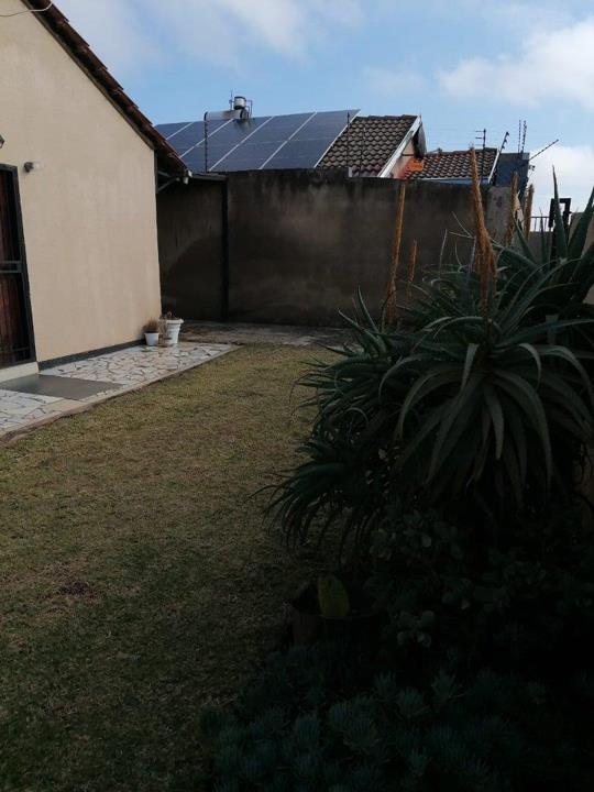 Listing number: P24-117526357, Image number: 2