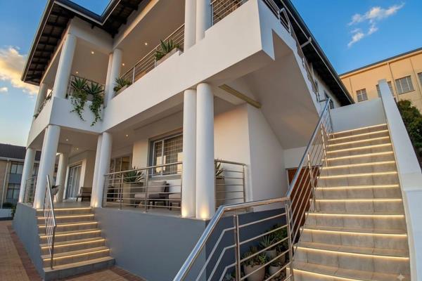 3 bedroom to rent in Essenwood 

Affordable 3-Bedroom House for Rent

Discover a practical and comfortable home designed for everyday ...