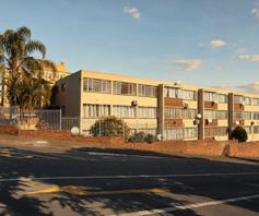 Apartment / Flat for sale in Essenwood