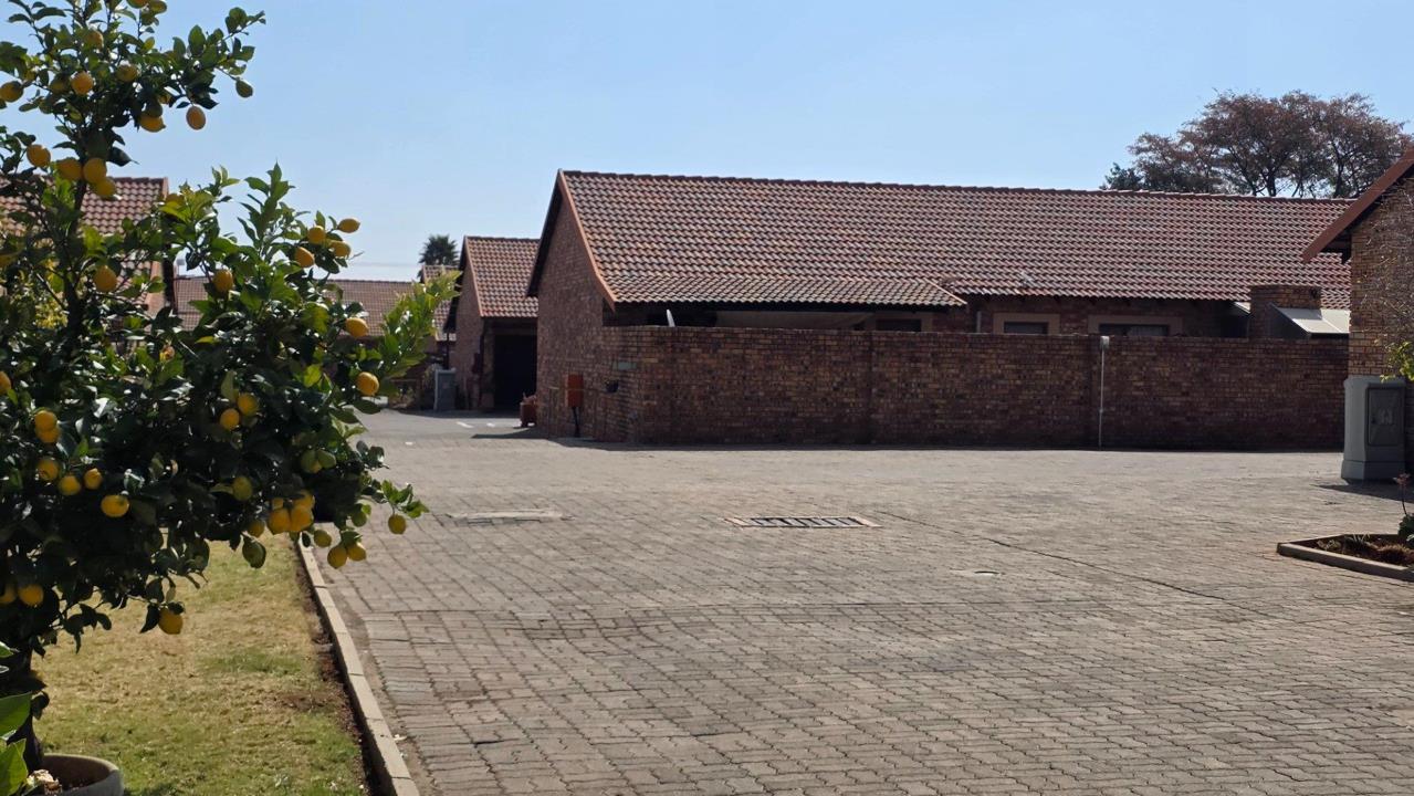 Listing number: P24-117531752, Image number: 1
