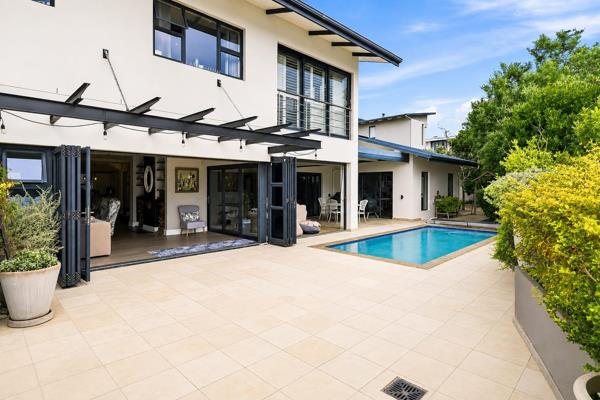 SOLE EXCLUSIVE MANDATE

Nestled within the prestigious Stonehurst Mountain Estate, this beautifully appointed residence offers an exceptional opportunity to embrace luxurious estate living while enjoying the rare flexibility of ...