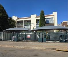 Townhouse for sale in Bedfordview