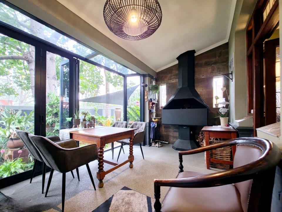 Listing number: P24-117535245, Image number: 1, Enclosed stoep & Braai room