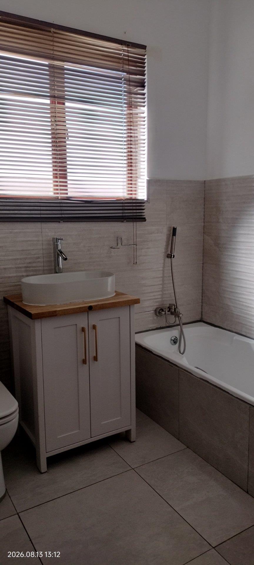 3 Bedroom House for Sale in Reyno Ridge