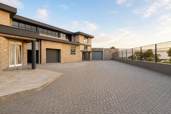 A substantial industrial opportunity offering scale, power, flexibility and strategic ...