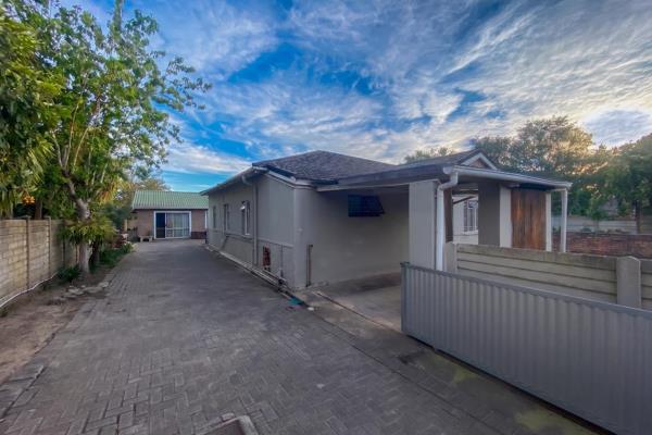 EXCLUSIVE SOLE MANDATE 

An outstanding income-generating opportunity in the heart of ...