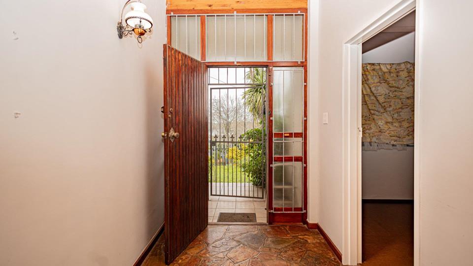 Listing number: P24-117538290, Image number: 3