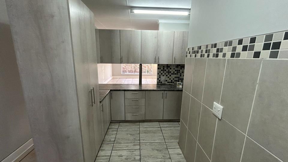 Listing number: P24-117538695, Image number: 3