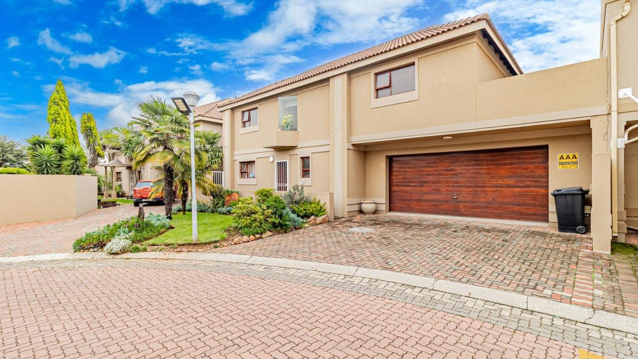 Listing number: P24-117538706, Image number: 1, Image
