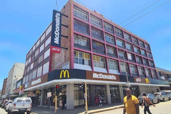 Shop to let Klerksdorp CBD (Ex KFC/ Macdonalds)
- Measures 390sqm
- Located on a prime ...