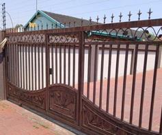 House for sale in Vanderbijlpark SE 6