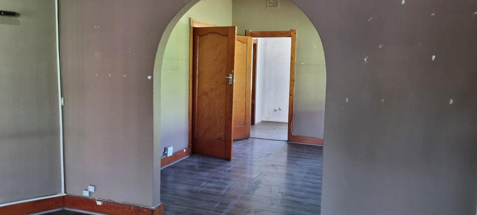 Listing number: P24-117541555, Image number: 2