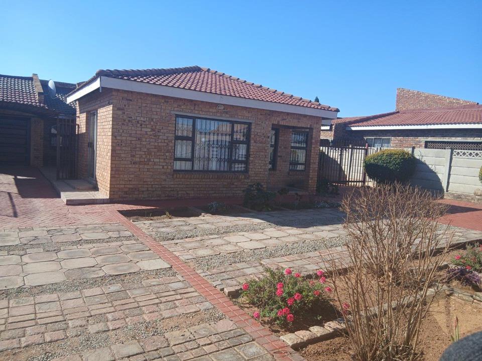 Listing number: P24-117536499, Image number: 1