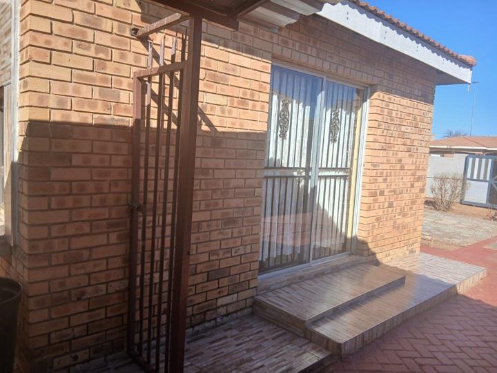 Listing number: P24-117536499, Image number: 3