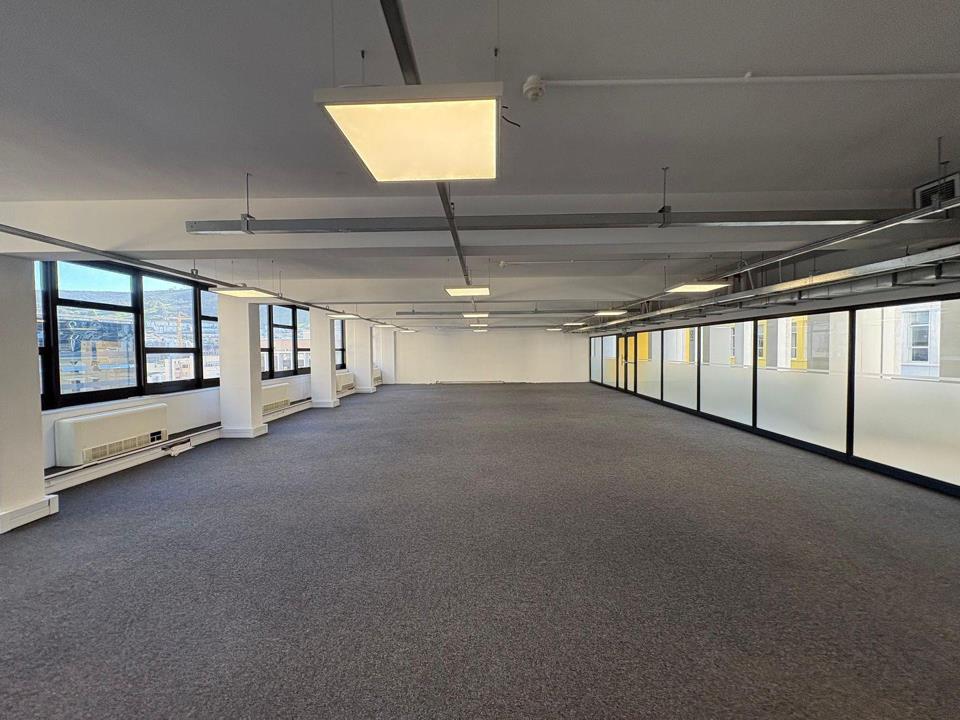 Listing number: P24-117547379, Image number: 1, Office To Let in Cape Town CBD