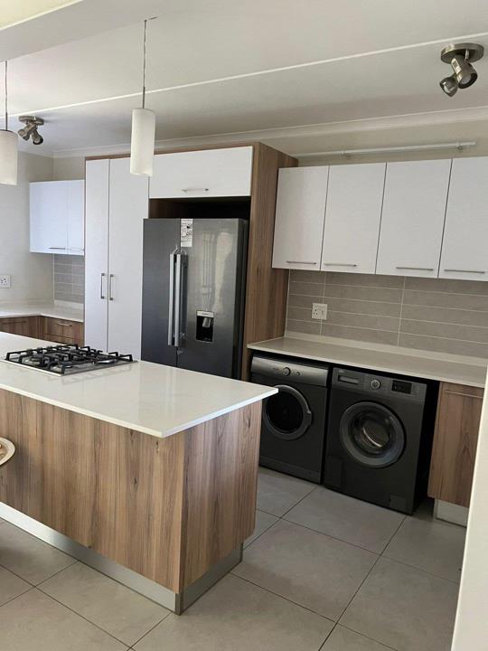 Listing number: P24-114784169, Image number: 2