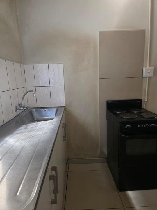 Listing number: P24-117549480, Image number: 3