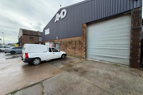** SOLE MANDATE **

This 1,004m2 industrial property for sale on Rigel Road, Lansdowne ...