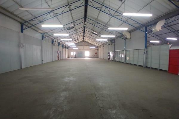 Street-facing potential awaits in this well-positioned property, offering excellent visibility in a popular semi-industrial area of ...