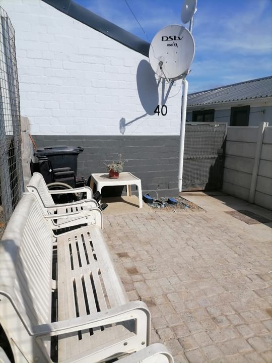 Listing number: P24-117551466, Image number: 2