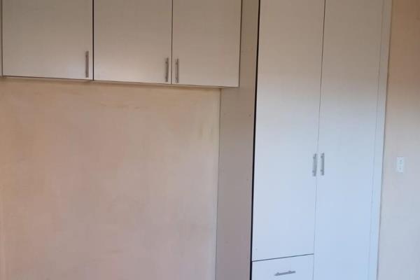 1 Bedroom Bachelor for Rent in Jabavu, White City 

Conveniently located close to shopping centres, schools and public transport ...