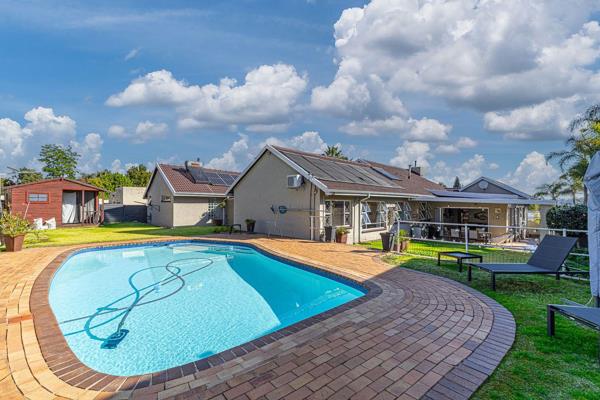 ** SOLE MANDATE**

Nestled in the sought-after Marion Place complex in Dowerglen, this beautifully maintained home offers the perfect ...