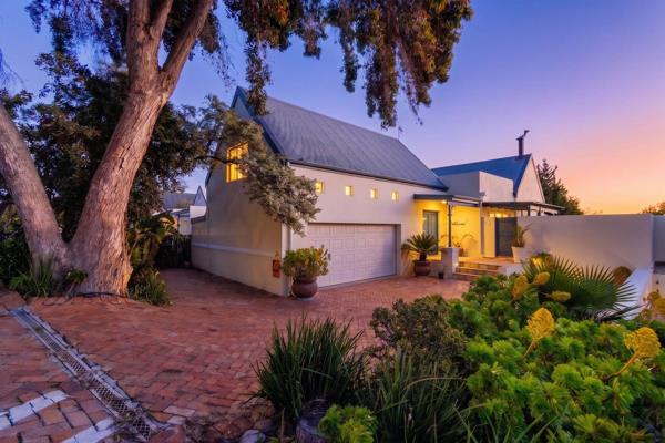 Exclusive Auction Mandate
Non-distressed Auction - Bidding to start from R5 000 000
There is a higher, non-disclosed reserve ...