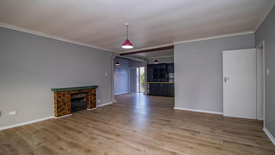 Listing number: P24-117557835, Image number: 2