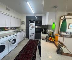 Apartment / Flat for sale in Mouille Point