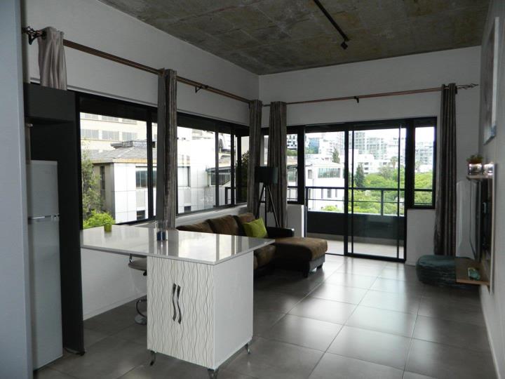 Listing number: P24-117558546, Image number: 3