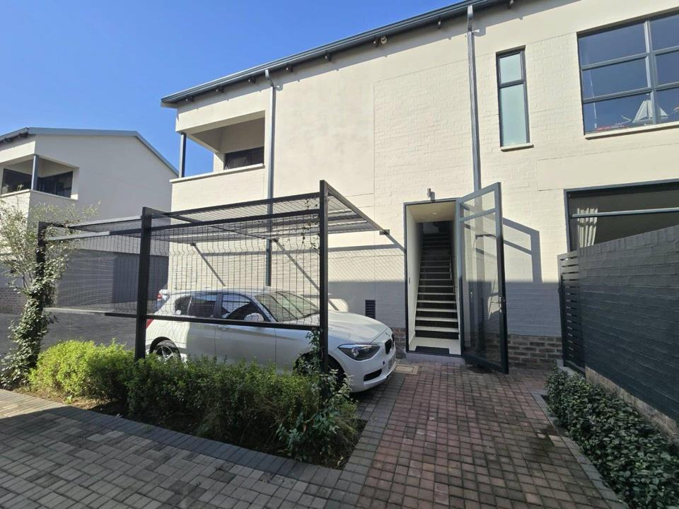 Listing number: P24-117559681, Image number: 1