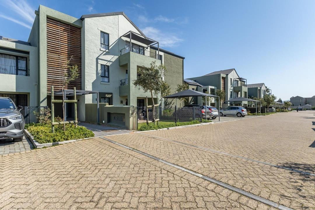 Listing number: P24-117561608, Image number: 1
