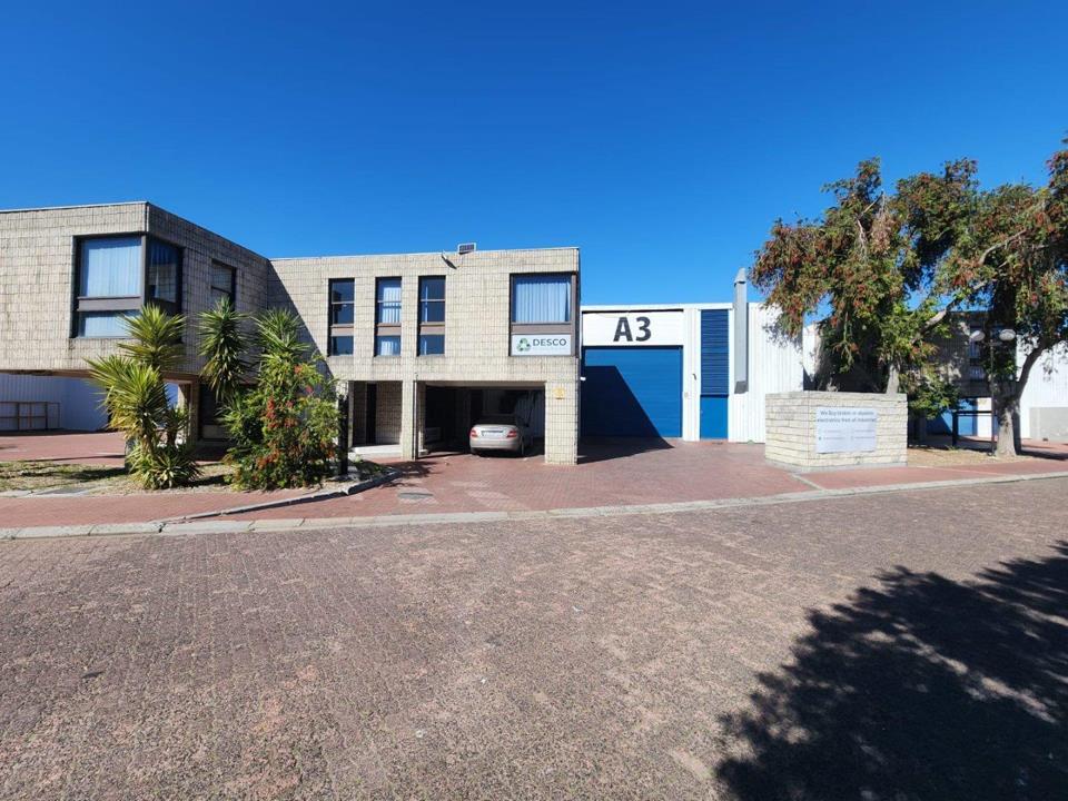 Listing number: P24-117561930, Image number: 1