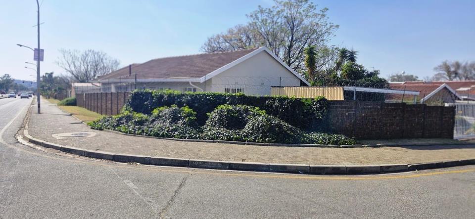 Listing number: P24-117563014, Image number: 2