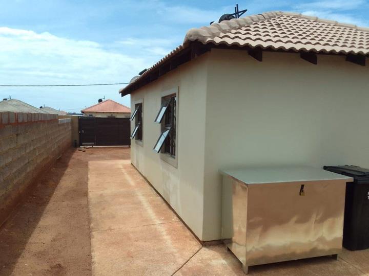 Listing number: P24-117577627, Image number: 3