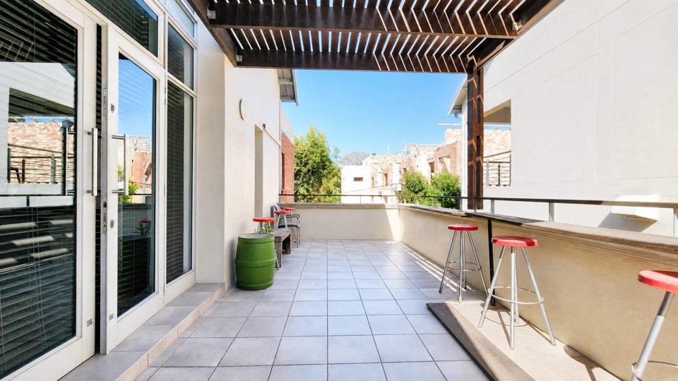 Listing number: P24-117564728, Image number: 3, Office to let at Monaco Square in Durbanville.