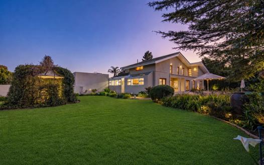 5 Bedroom House for sale in Helena Heights