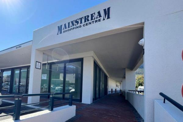 This prominent corner retail unit in Mainstream Mall is opposite Woolworths and offers ...