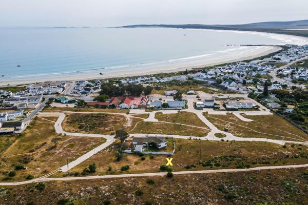 Set in the heart of Middedorp, this 462 m² panhandle stand offers the opportunity ...