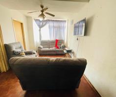 Apartment / Flat for sale in Sunnyside